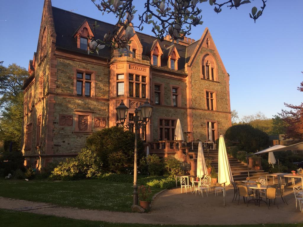 Schlosshotel Rettershof Келькгайм Екстер'єр фото